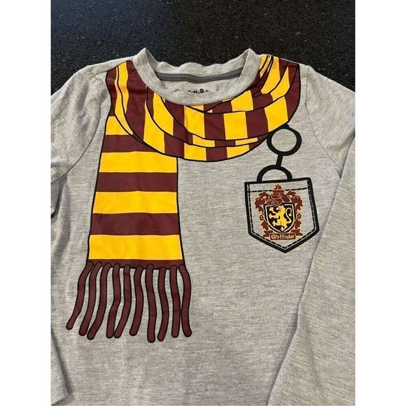 Harry Potter GRIFFINDOR T-shirt long sleeve size 7 - Picture 2 of 7